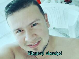 Mauvry_slavehot